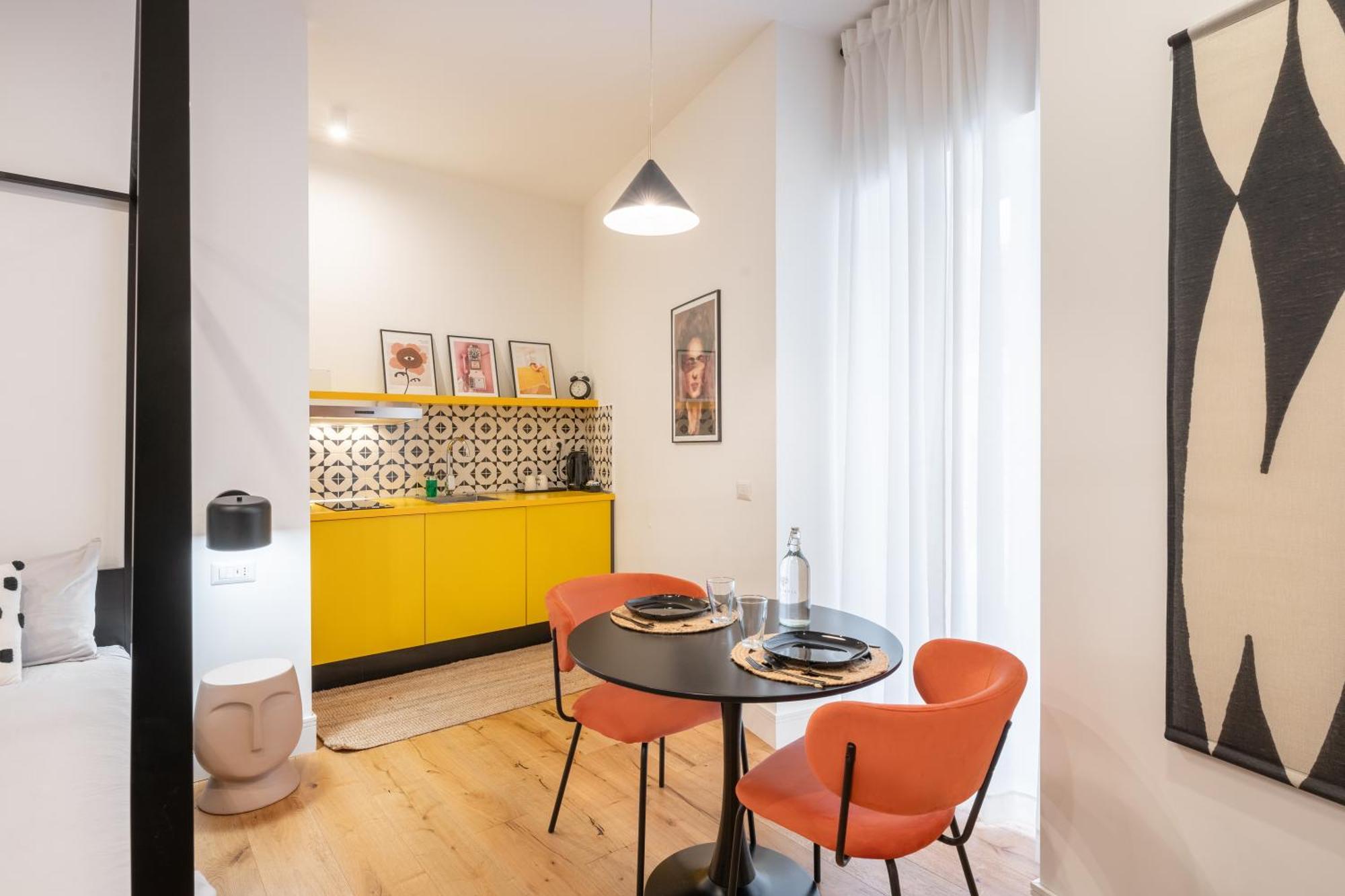 The Idyll Boutique Apartment - Suite In Napoli'S Spanish Quarters ภายนอก รูปภาพ